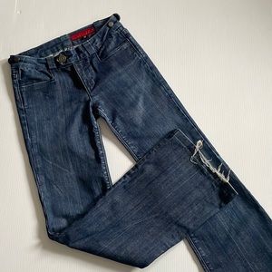 Vigoss wide leg, adjustable waist denim jeans.  Women’s size 26